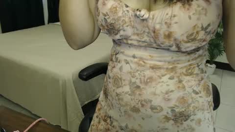 Angie online show from 02.07.25