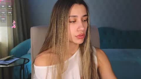 _aura_18 online show from 04.06.26