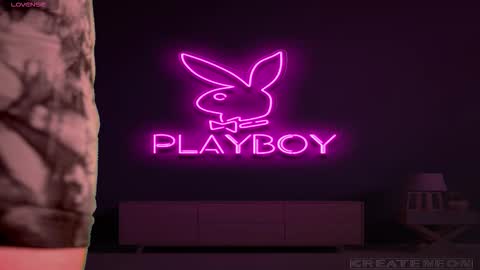 Snapshot of _available_ chatting on 02.01.26 _available_ online show from 02.01.26