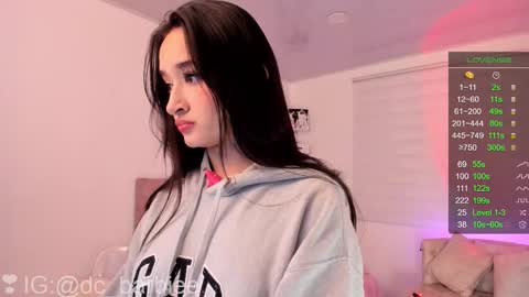 Andrea online show from 11.21.25