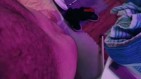 Snapshot of _bearyhairy_ chatting on 12.15.24 Chupa Bear online show from 12.15.24