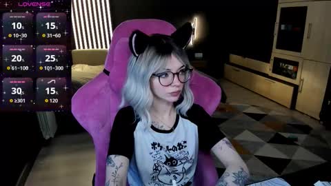 Olivia Subscribe to my Fansly -   online show from 03.16.26