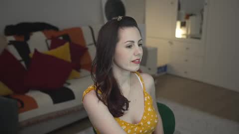 Lili online show from 02.27.25