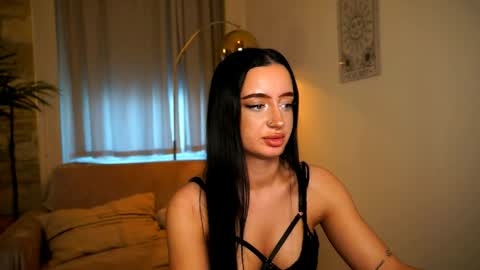 Pearl online show from 04.17.26