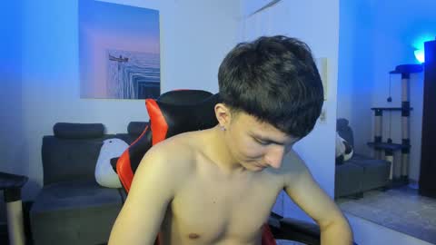 Snapshot of _blakee chatting on 01.21.25 B L A K E online show from 01.21.25