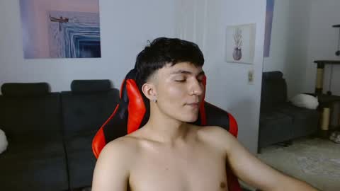 Snapshot of _blakee chatting on 03.12.25 B L A K E online show from 03.12.25