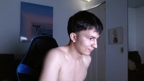 Snapshot of _blakee chatting on 02.15.26 B L A K E online show from 02.15.26