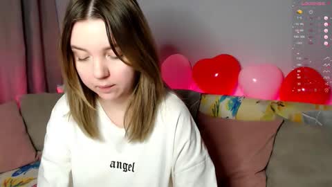 Snapshot of _blonde_barbie_ chatting on 02.15.26 Elizabeth online show from 02.15.26