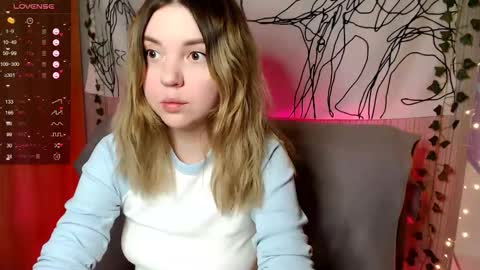Snapshot of _blonde_barbie_ chatting on 03.17.26 Elizabeth online show from 03.17.26