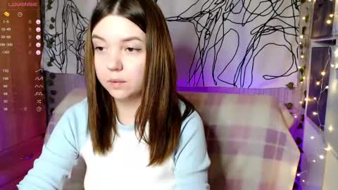 Snapshot of _blonde_barbie_ chatting on 04.28.26 Elizabeth online show from 04.28.26