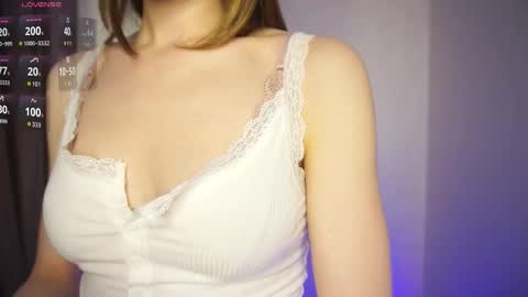 Snapshot of _bluebell__ chatting on 03.03.26 My name is Agnes online show from 03.03.26