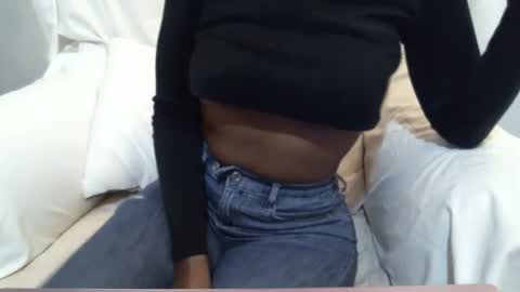 Snapshot of _bunny_b chatting on 03.06.25 I will be back soon online show from 03.06.25