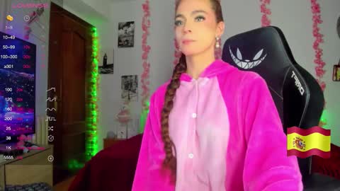 marcela rojo online show from 10.21.25