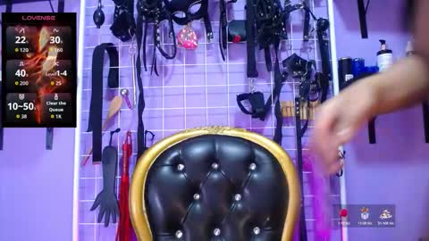 Bella online show from 10.27.25