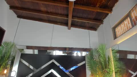 Candy online show from 10.17.25