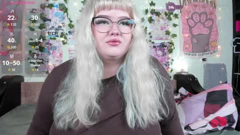 _candym1lky_ online show from 04.06.26