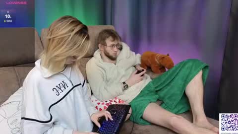 _capybara0_0 online show from 02.26.25