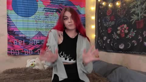 Snapshot of _caroline_coy chatting on 12.28.24 Caroline online show from 12.28.24