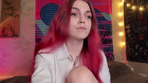 Snapshot of _caroline_coy chatting on 02.02.25 Caroline online show from 02.02.25