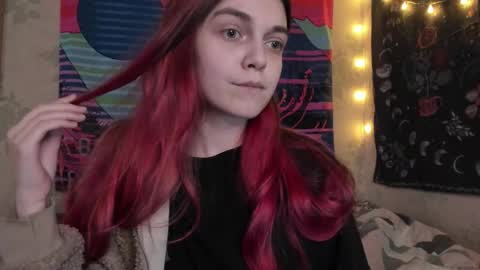 Snapshot of _caroline_coy chatting on 02.22.25 Caroline online show from 02.22.25