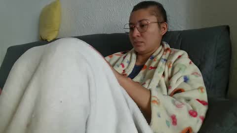 Snapshot of _cattleya1 chatting on 02.12.26 cat online show from 02.12.26