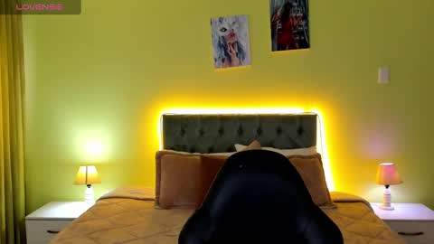 Charlote online show from 09.22.25