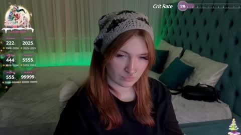 Snapshot of _chlo_e chatting on 01.12.25 Alisa NO NUDE online show from 01.12.25