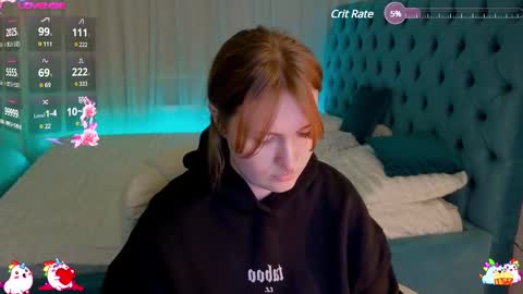 Snapshot of _chlo_e chatting on 03.03.25 Alisa NO NUDE online show from 03.03.25