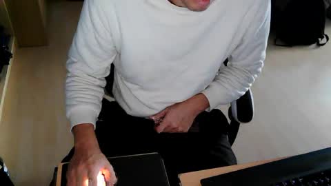 Snapshot of _chris_87 chatting on 11.13.25 chris 87 online show from 11.13.25