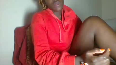 Snapshot of _clara01 chatting on 01.28.25 clara online show from 01.28.25