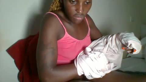 Snapshot of _clara01 chatting on 01.30.25 clara online show from 01.30.25