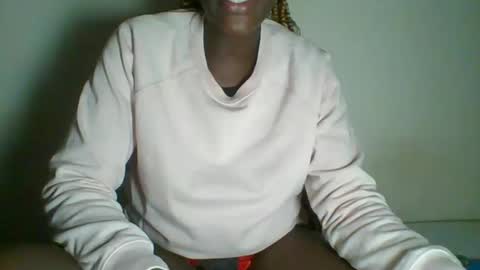 Snapshot of _clara01 chatting on 02.07.25 clara online show from 02.07.25