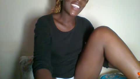 Snapshot of _clara01 chatting on 02.10.25 clara online show from 02.10.25