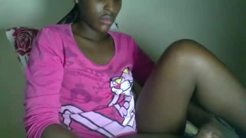 Snapshot of _clara01 chatting on 11.13.25 clara online show from 11.13.25