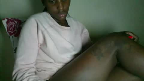 Snapshot of _clara01 chatting on 11.15.25 clara online show from 11.15.25