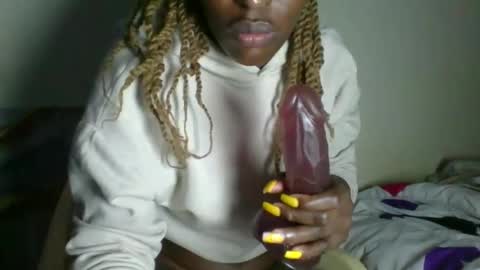 clara online show from 12.21.25