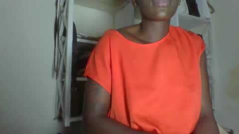 clara online show from 04.10.26