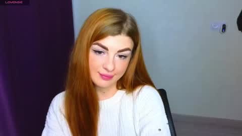 Snapshot of _comefeelme_ chatting on 02.15.25 D online show from 02.15.25