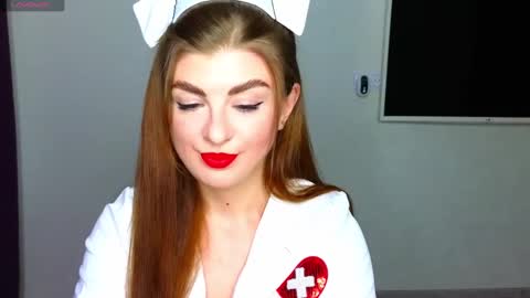 Snapshot of _comefeelme_ chatting on 02.17.25 D online show from 02.17.25