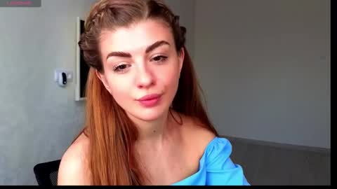 Snapshot of _comefeelme_ chatting on 03.11.25 D online show from 03.11.25