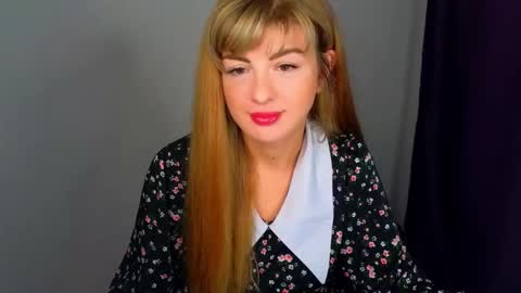 Snapshot of _comefeelme_ chatting on 09.09.25 D online show from 09.09.25