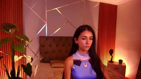 Snapshot of _coraliinee_ chatting on 03.20.26 Coraline online show from 03.20.26