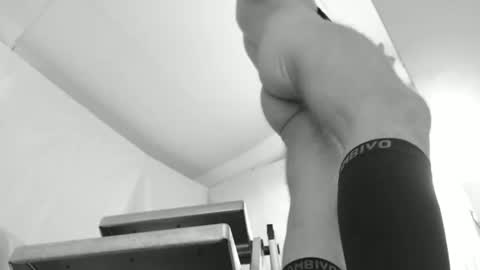 Snapshot of _craftsman chatting on 10.09.25 _craftsman online show from 10.09.25