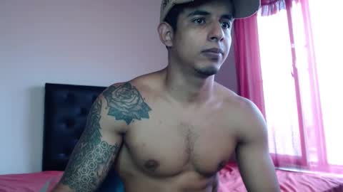 Snapshot of _crissgex_ chatting on 02.24.25 crissgex online show from 02.24.25