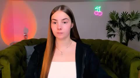 Erika online show from 09.11.25