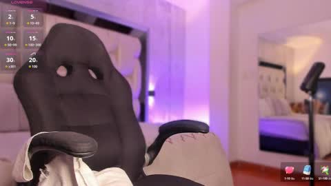     online show from 10.03.25