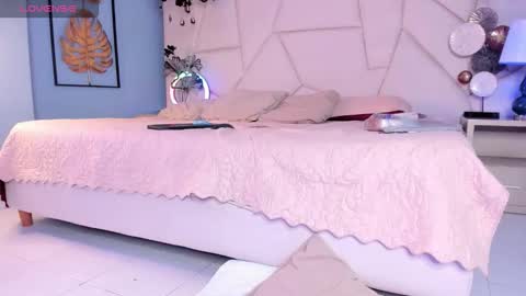 Dahiana Lincoln online show from 03.05.26