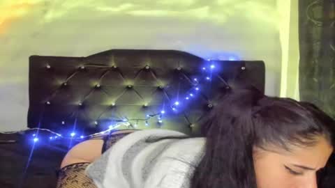 Snapshot of _darkcandy chatting on 02.12.26 MIA online show from 02.12.26