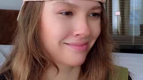 DemiDee online show from 10.27.25