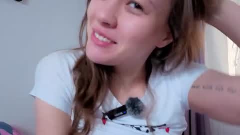 DemiDee online show from 07.04.26